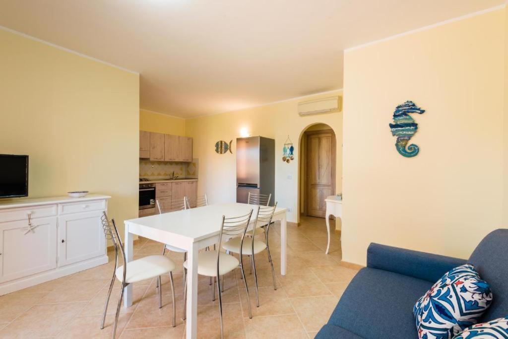 Le Perle Di Golfo Aranci Villa Exterior photo