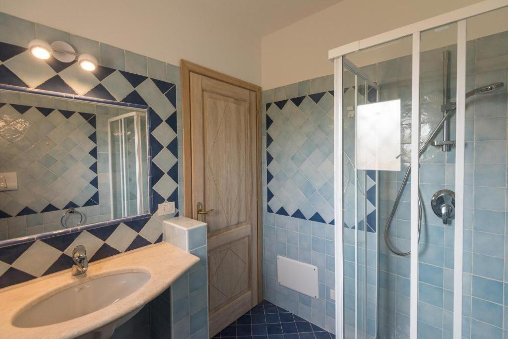 Le Perle Di Golfo Aranci Villa Exterior photo
