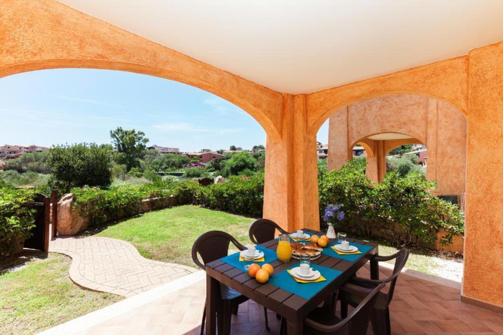 Le Perle Di Golfo Aranci Villa Exterior photo